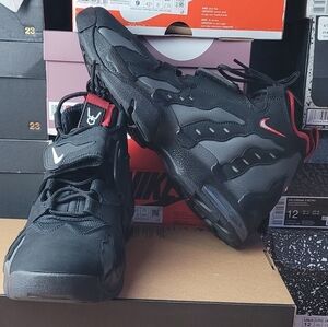 Nike Air DT Max '96 Black and Red Men's Shoes Size 10